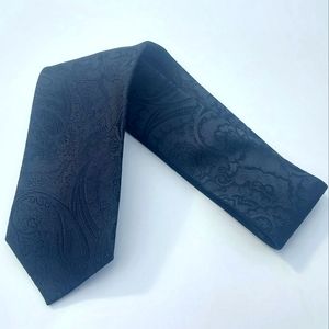 Black Patterned Geoffrey Beane Tie - A Very Sharp Looking Tie Size (OS)